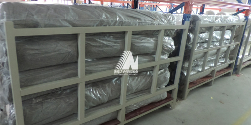 布匹布料行業(yè)倉(cāng)儲(chǔ)堆跺式貨架