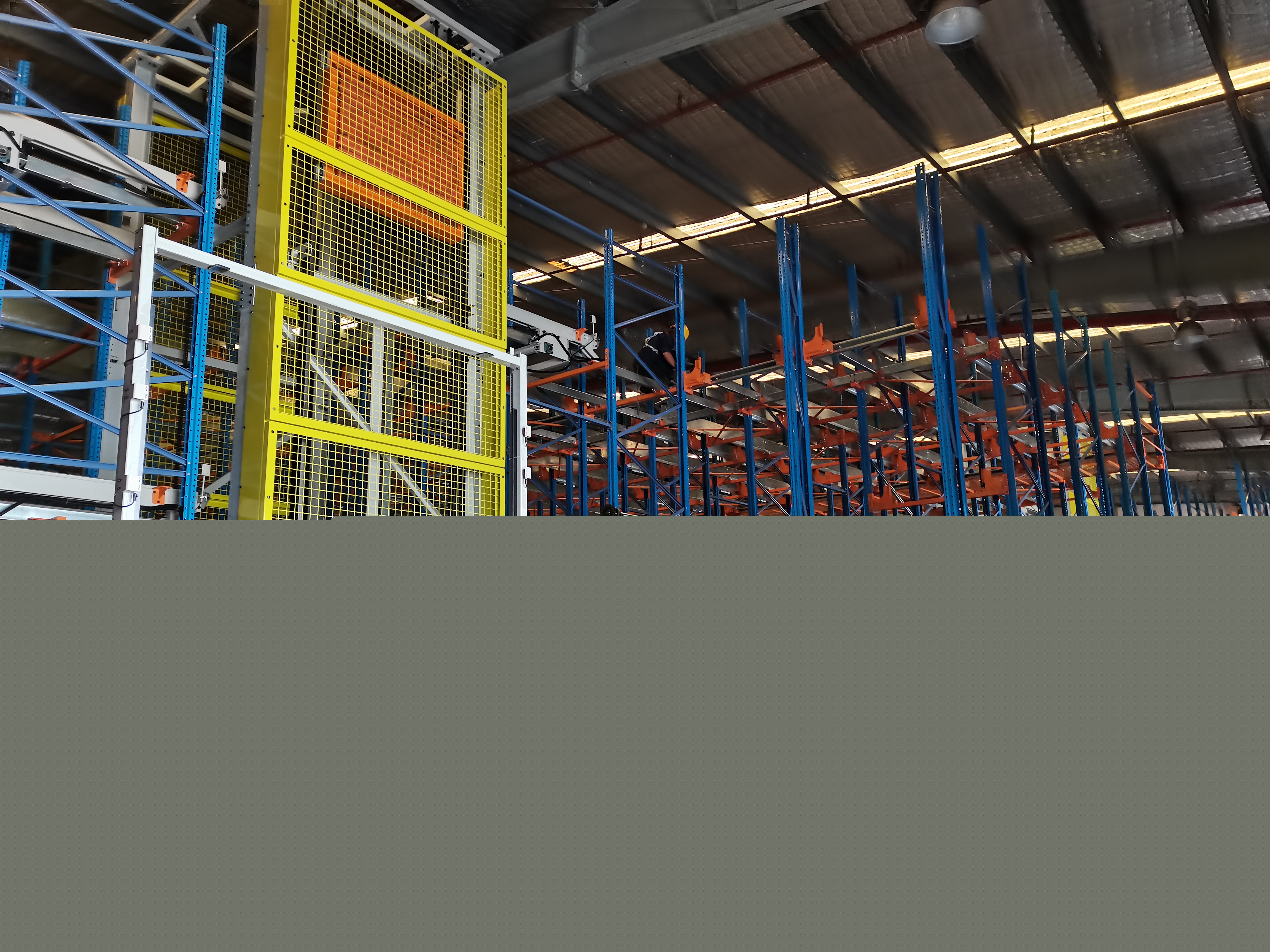 自動(dòng)化立體倉(cāng)儲(chǔ)在食品飲料行業(yè)倉(cāng)庫(kù)的應(yīng)用